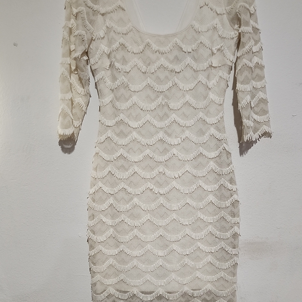 Guess Cream Scalloped Lace Long Sleeve Dress